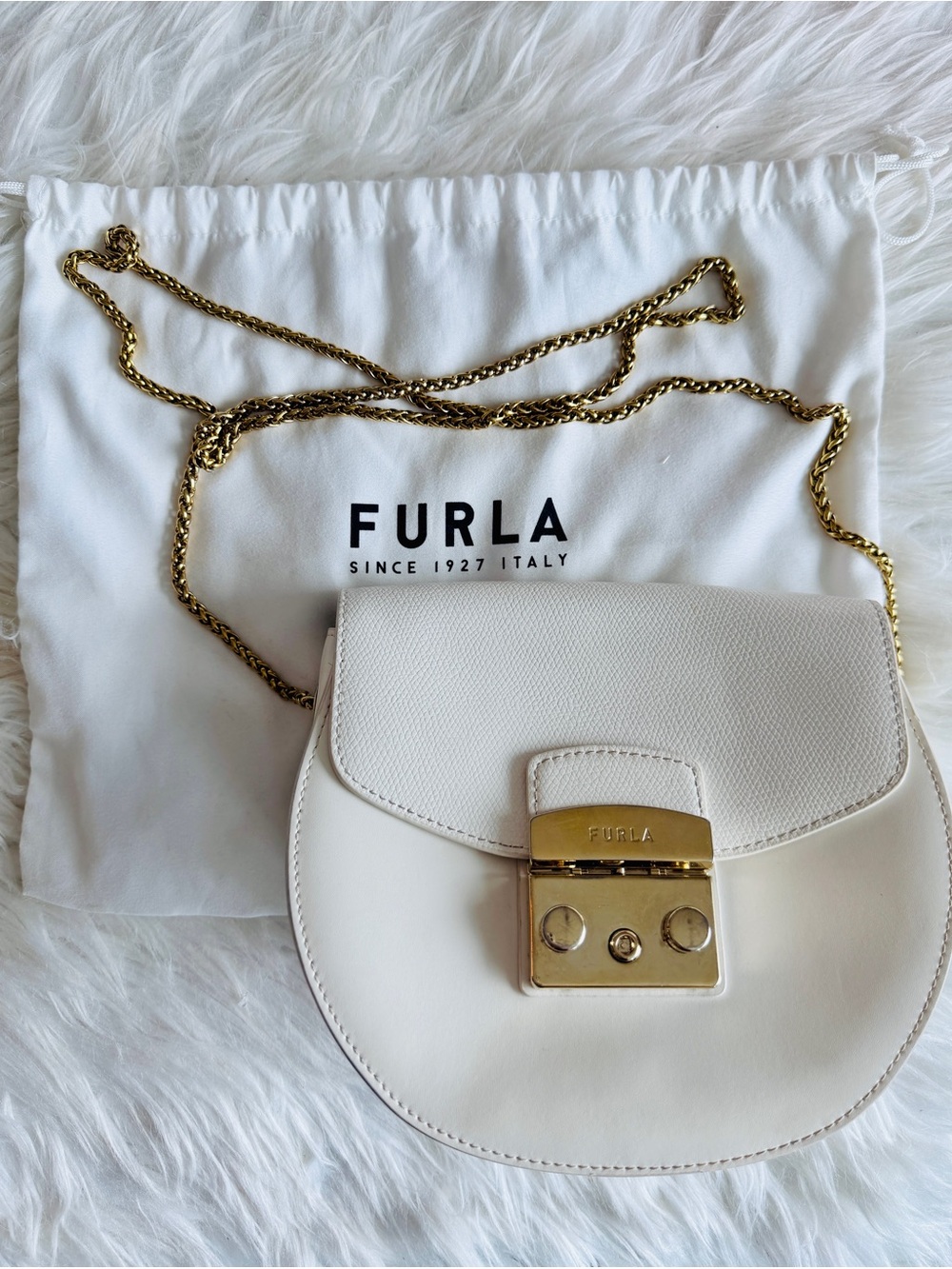 Furla Metropolis White Leather Crossbody Bag with Gold Chain & Dust Bag